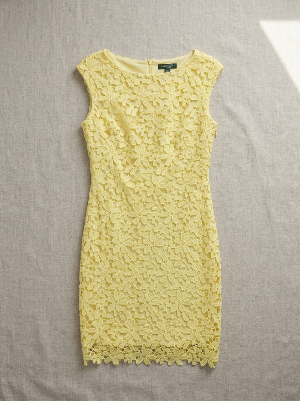 Lauren Ralph Lauren Yellow Floral Guipure Lace Sheath Dress - Size 6